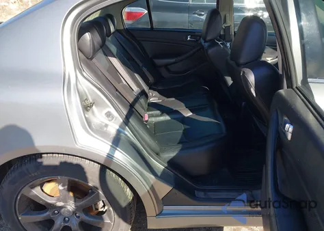 2006 Infiniti G35X from USA, damaged, VIN JNKCV51F16M616952